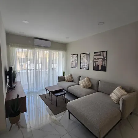 Lazuli Carissa Two Bedroom Ap 304 Lejlighed Larnaca